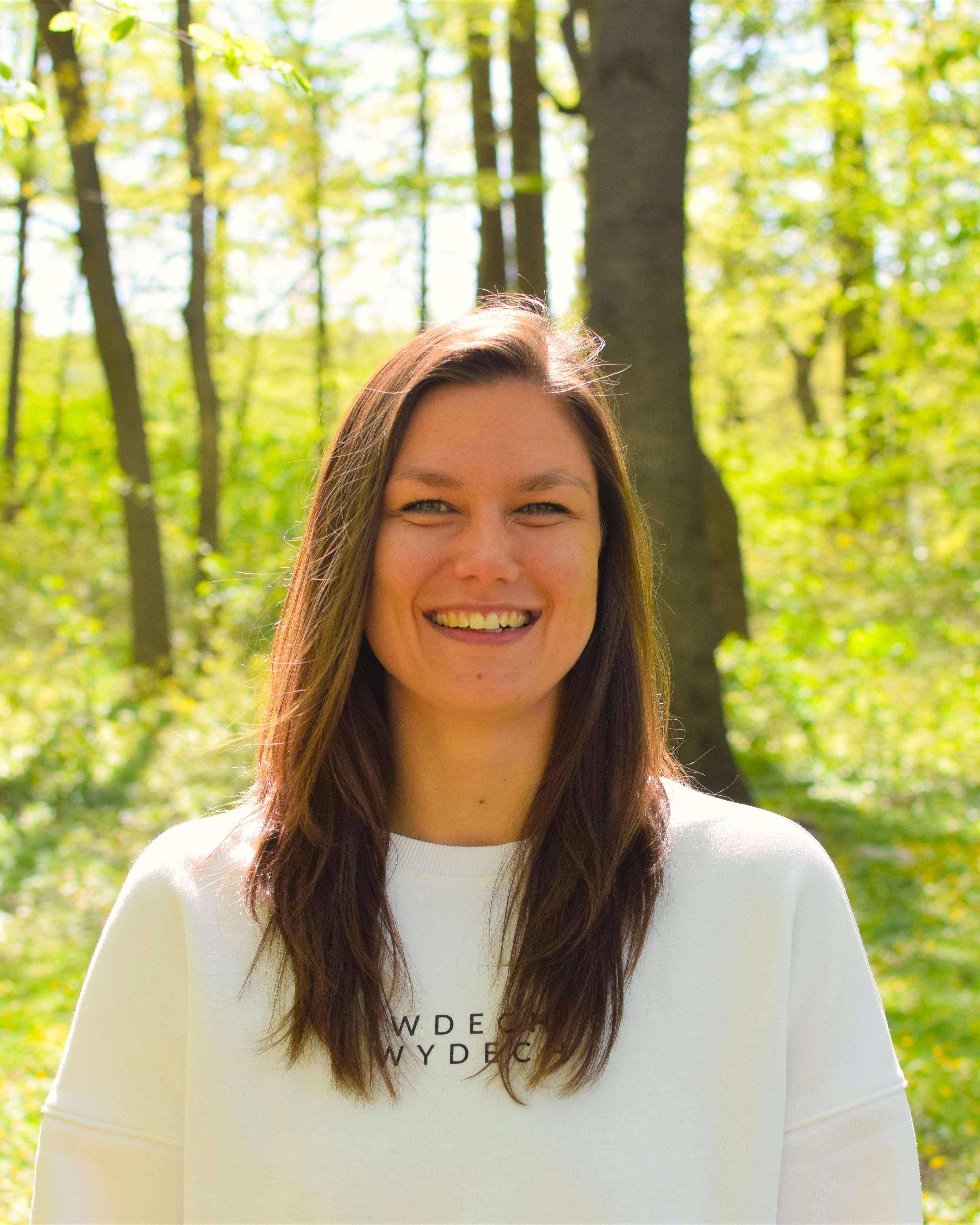 Agnieszka Gwadera prowadząca zajęcia ruchowe